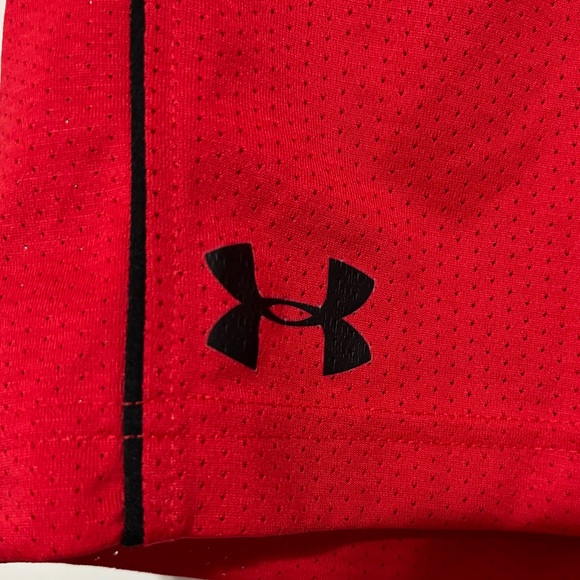 Men’s size large athletic shorts; red under armour - Picture 3 of 4